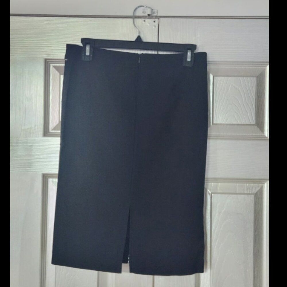Black/ White Checkered Detail Knee Length Skirt Size 7 - Picture 6 of 7